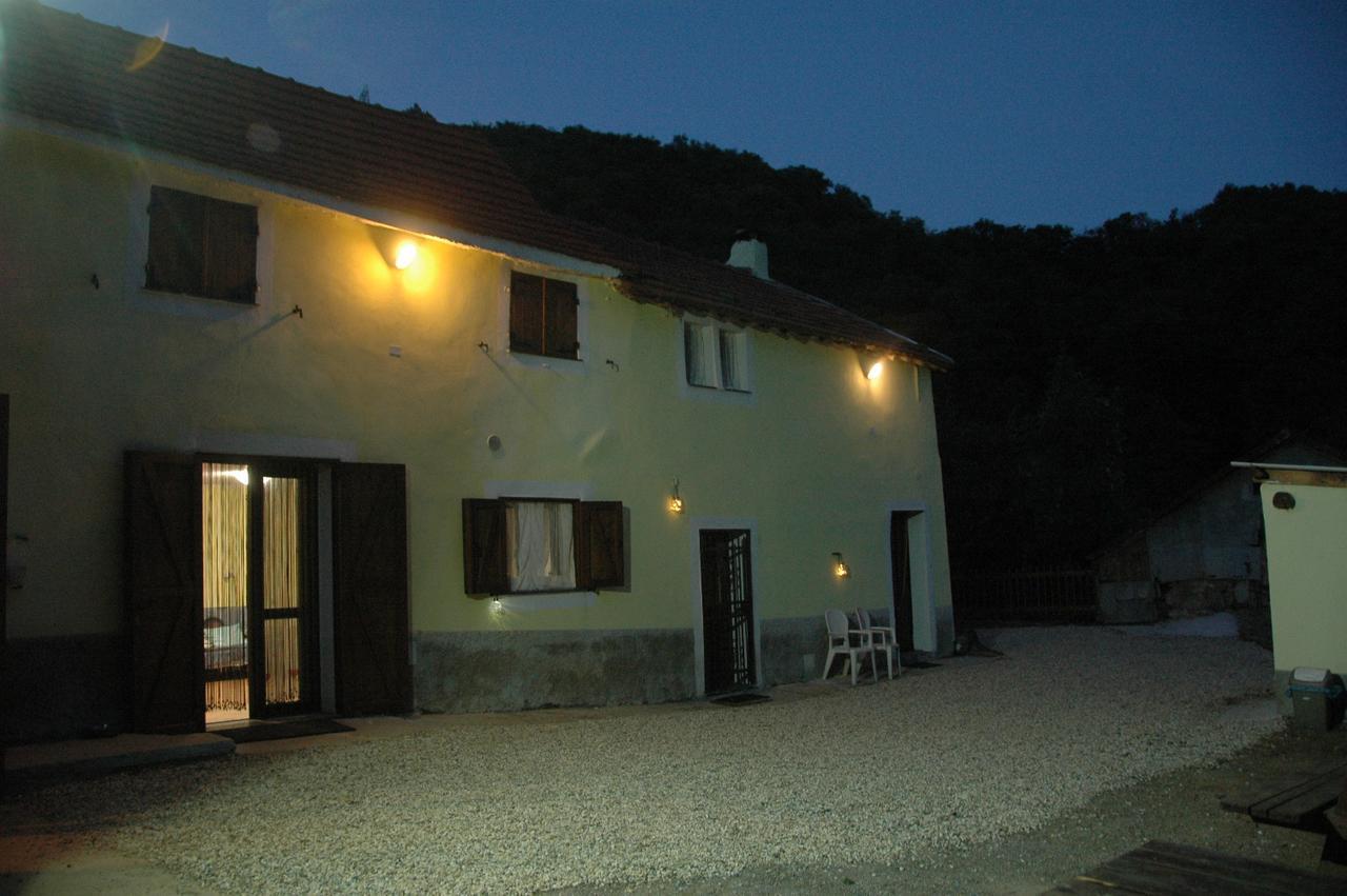 B&B Al Turchino E Area Picnic Mele Ngoại thất bức ảnh